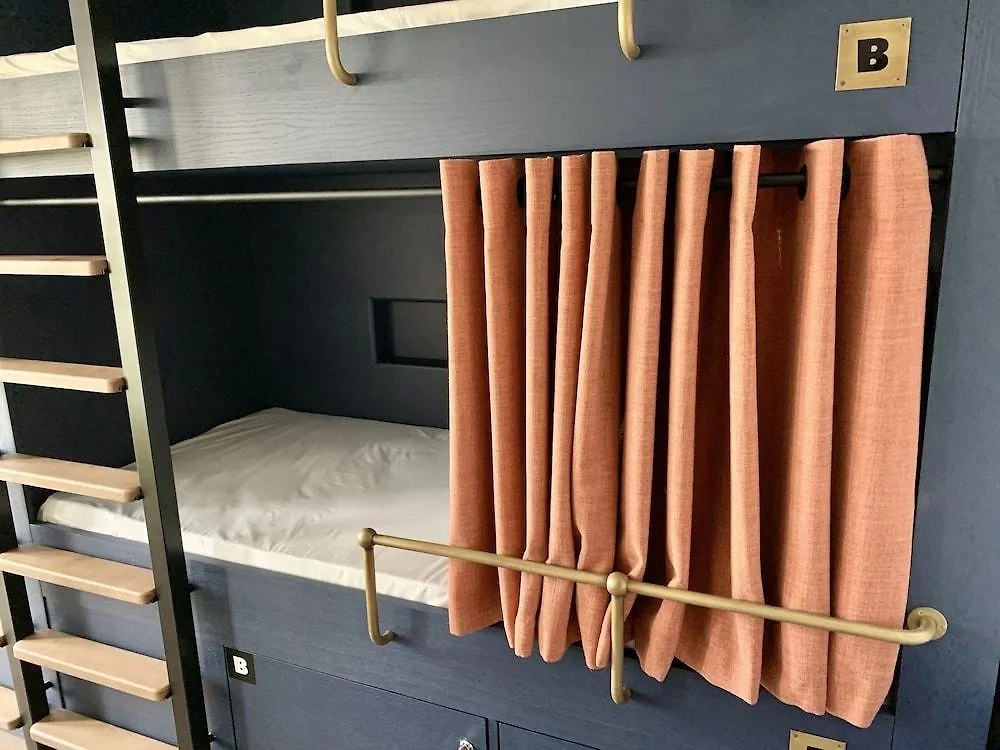 Hostel The People Paris Belleville France