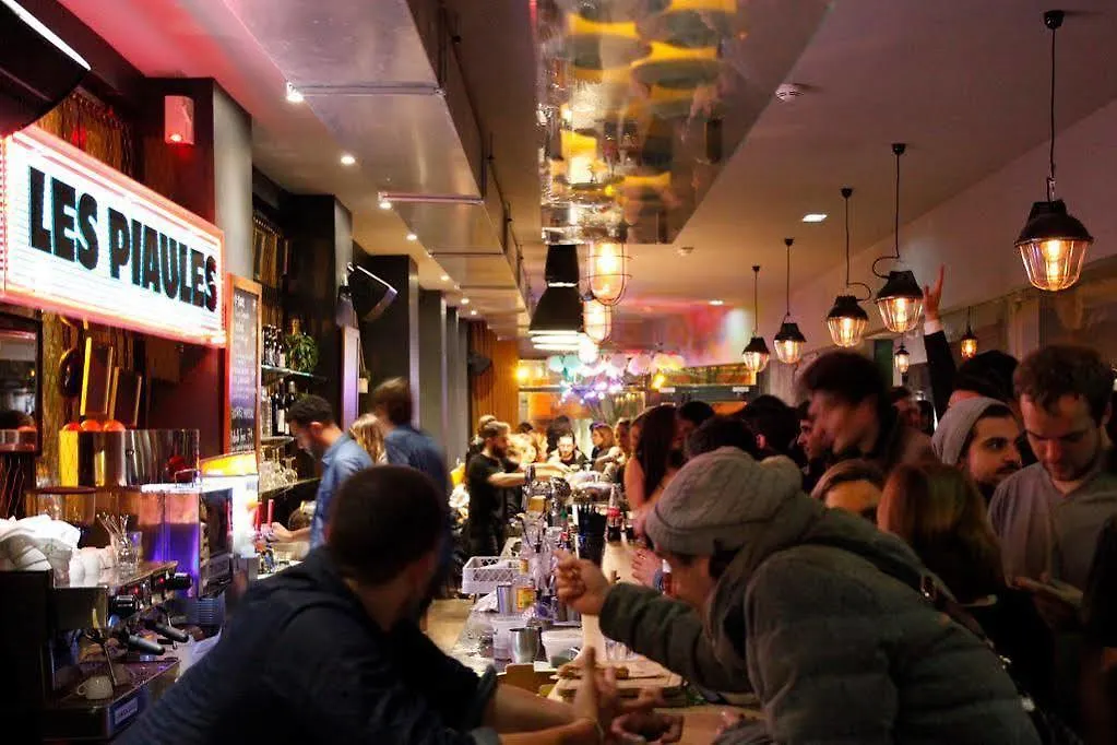 Hostel The People Paris Belleville Frankreich